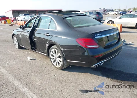 2018 Mercedes-Benz E 300 4Matic from USA, damaged, VIN WDDZF4KB6JA359009